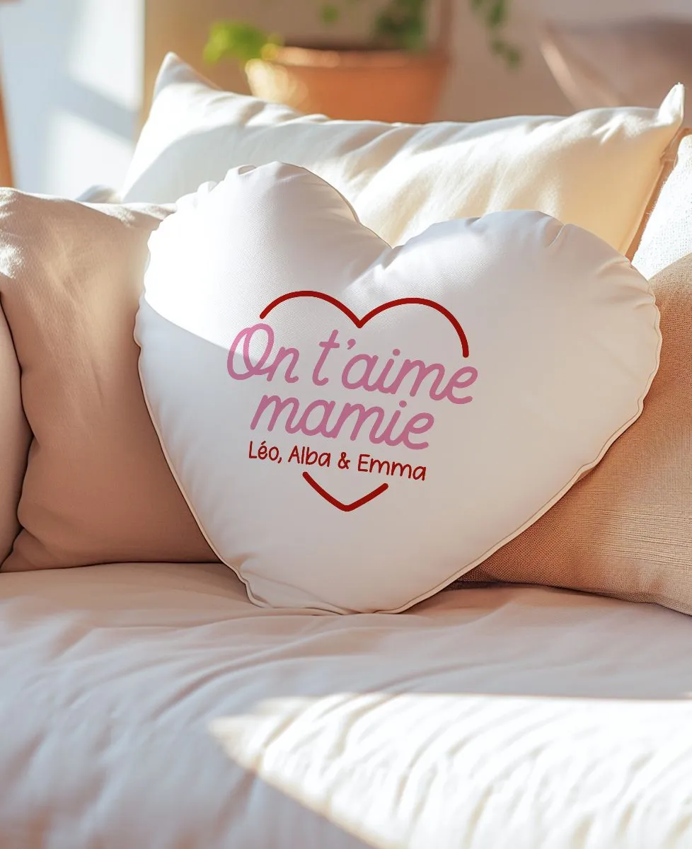 Coussin coeur On t'aime Mamie personnalisé