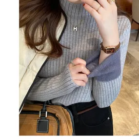 JADE | Pull en Maille Ctelée au Design légant et Ajusté