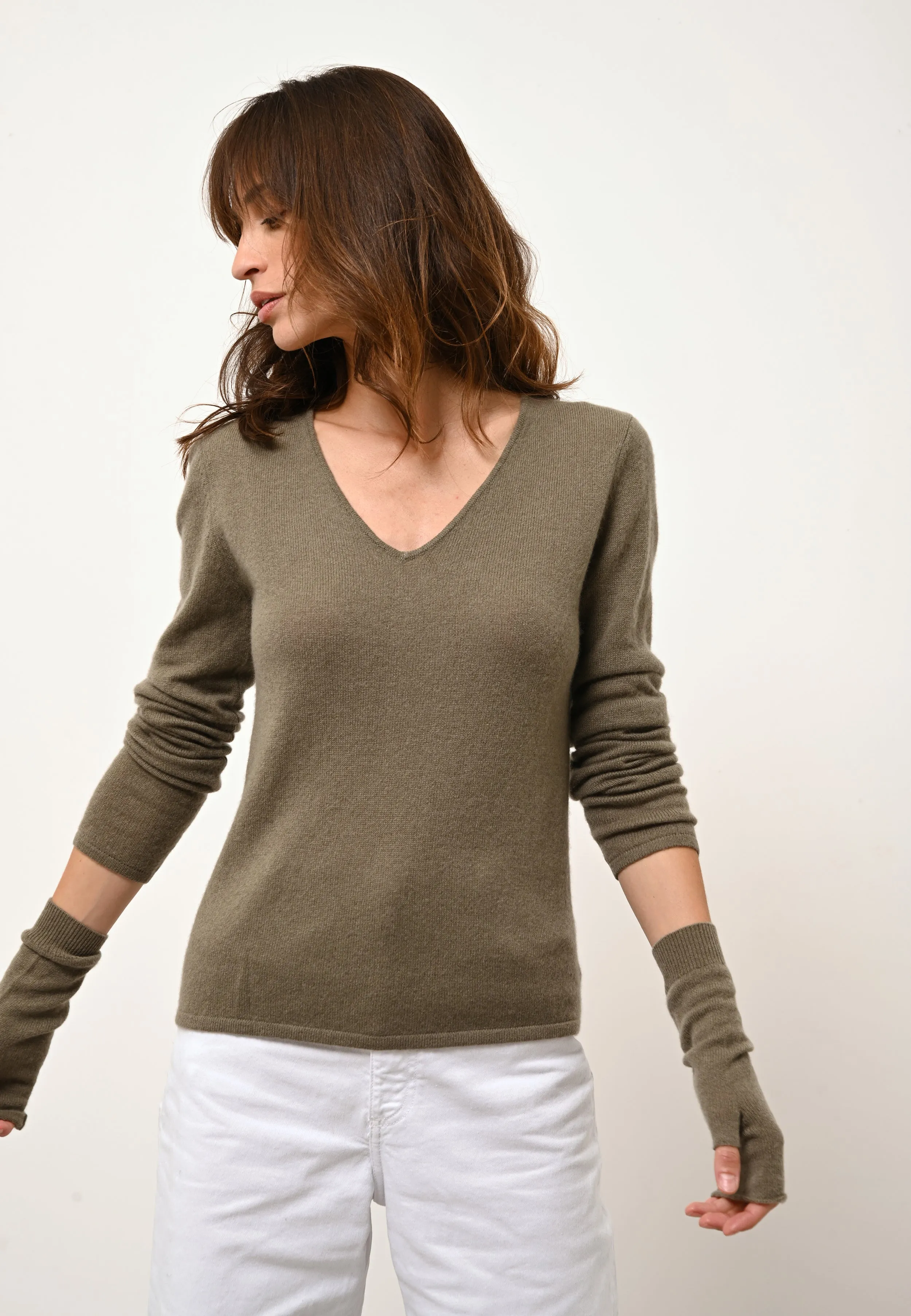 JOAN pull col v army