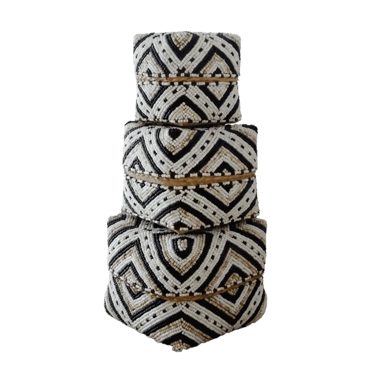 Set de 3 boîtes à offrandes balinaises en perle 
