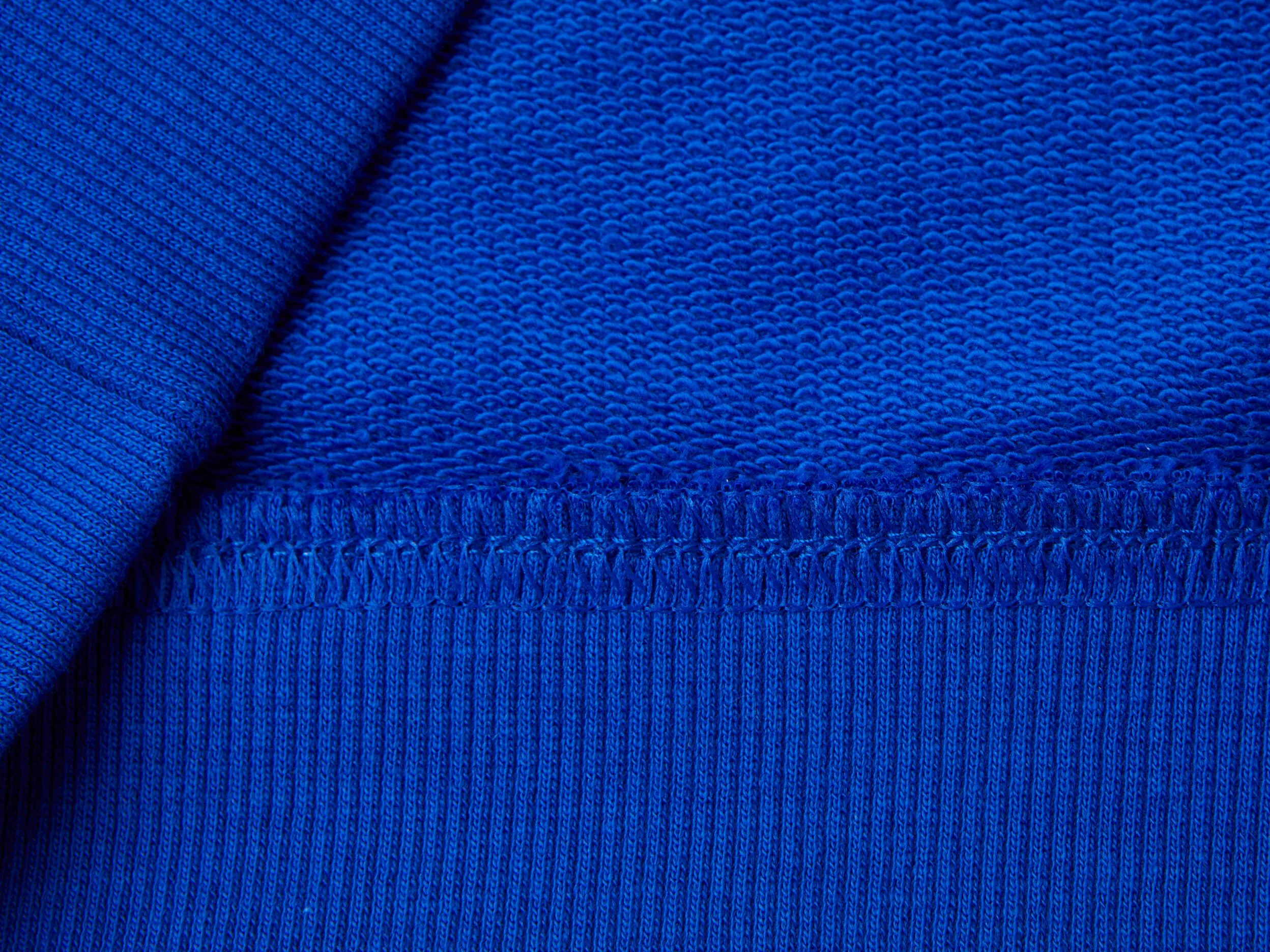 Sweat à col rond et imprimé